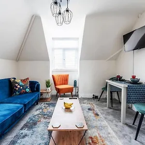 Apartment The Coastal Loft, Bournemouth