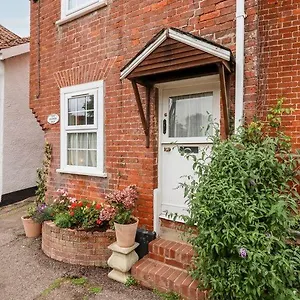 The Pepper Pot , Lympstone United Kingdom